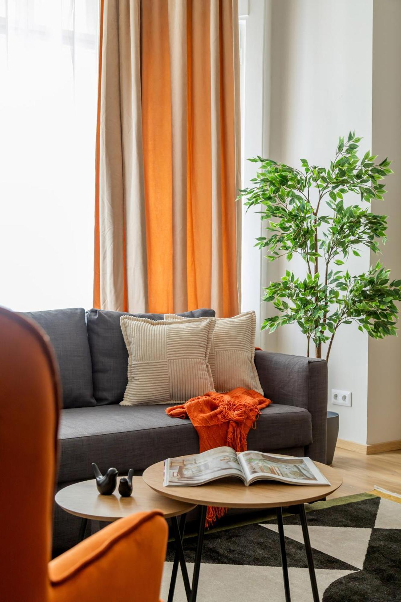 Apartment Fusion In Downtown Budapest